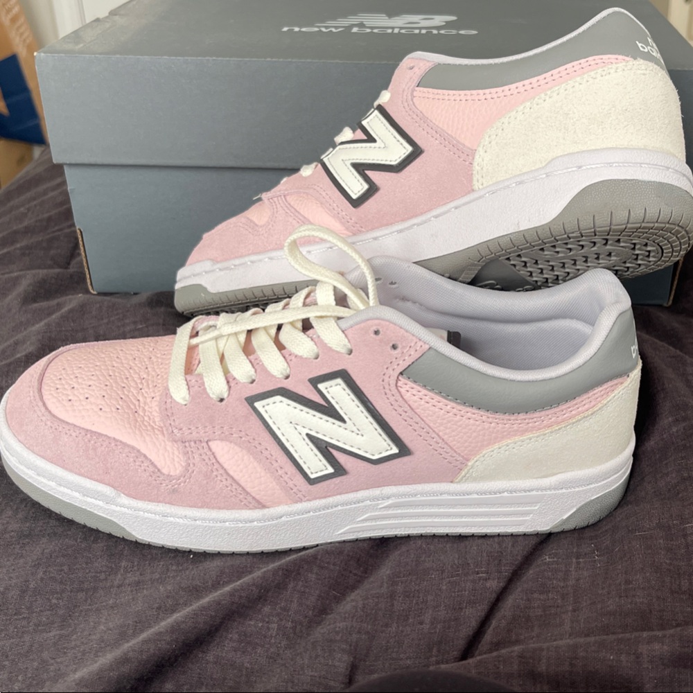 New Balance 480 Women's Pink and Gray Sneakers